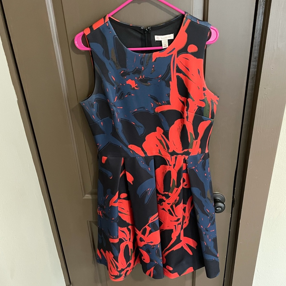 Est. 1962 Floral Occasion Dress with Pockets 10 - Picture 6 of 14